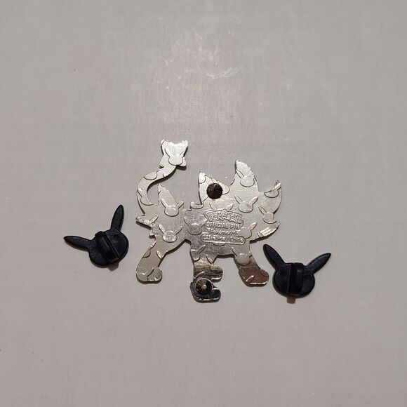 Pokemon TCG Luxray Enamel Pin Official Nintendo Lapel Badge Brooch Figure - Picture 3 of 3